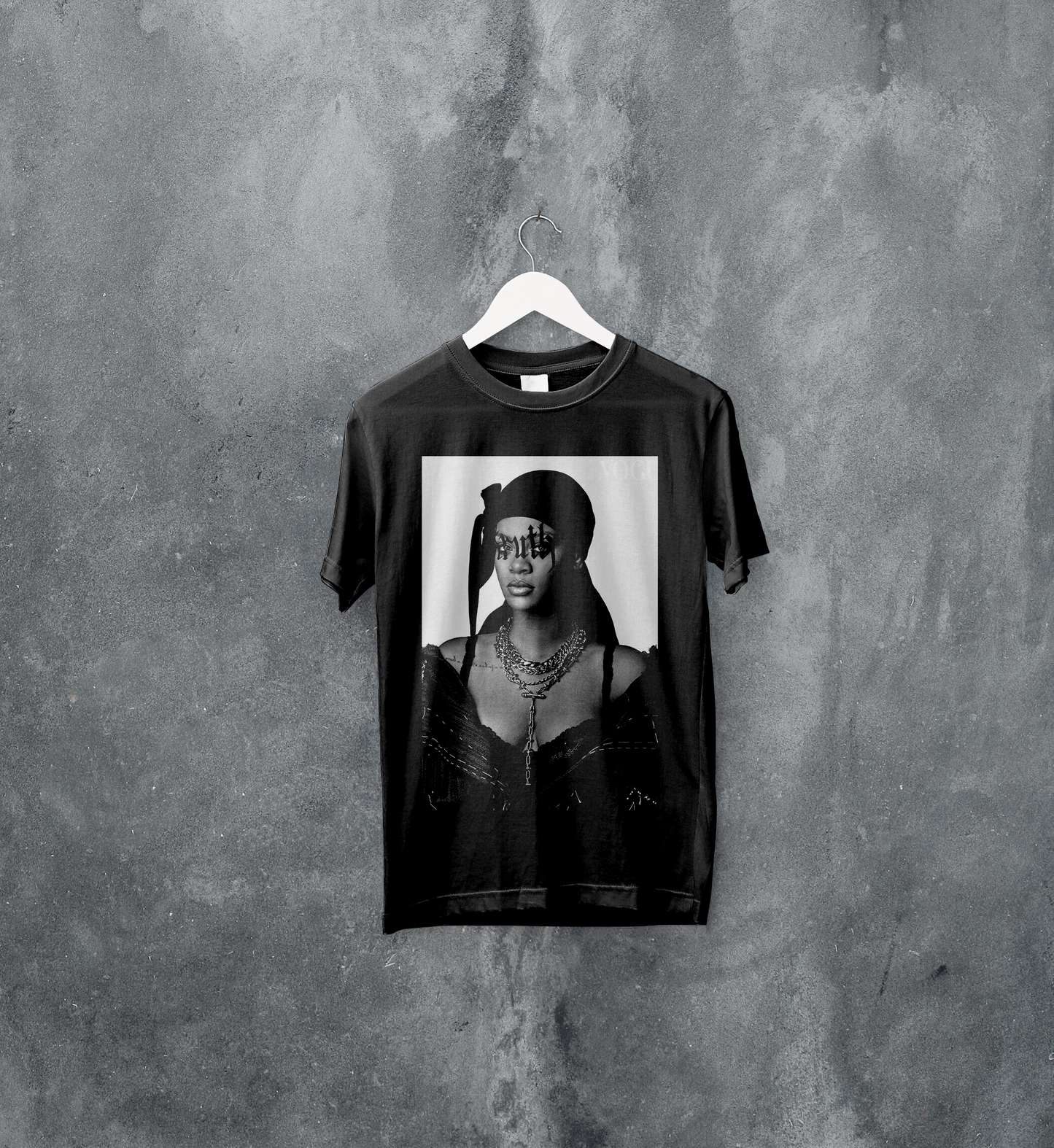 Rihanna T-Shirt